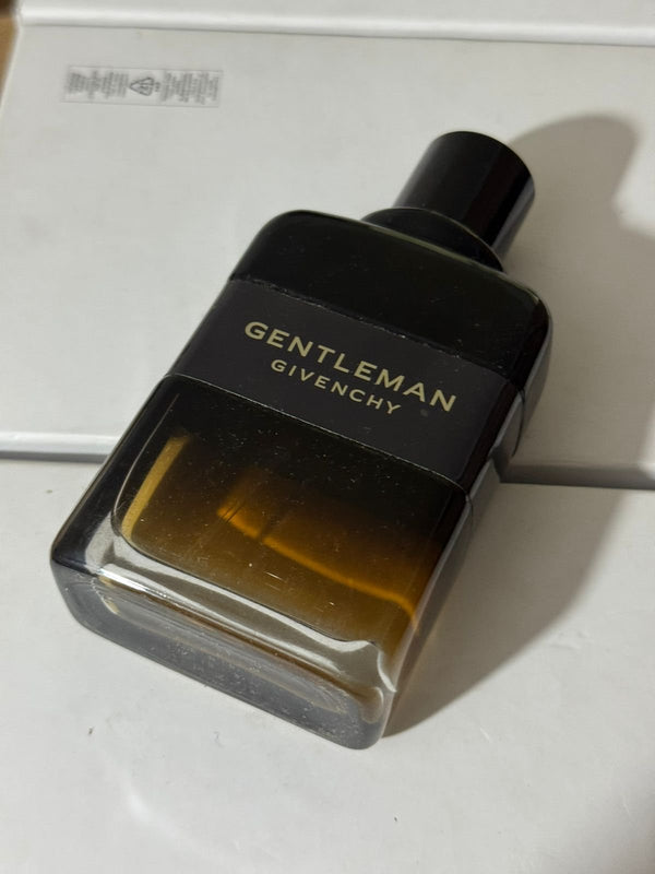 Givenchy Gentleman Reserve Privee EDP