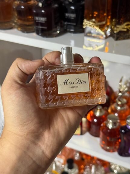 Miss Dior Essence