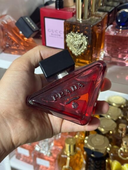 PRADA PARADOXE RADICAL ESSENCE PARFUM